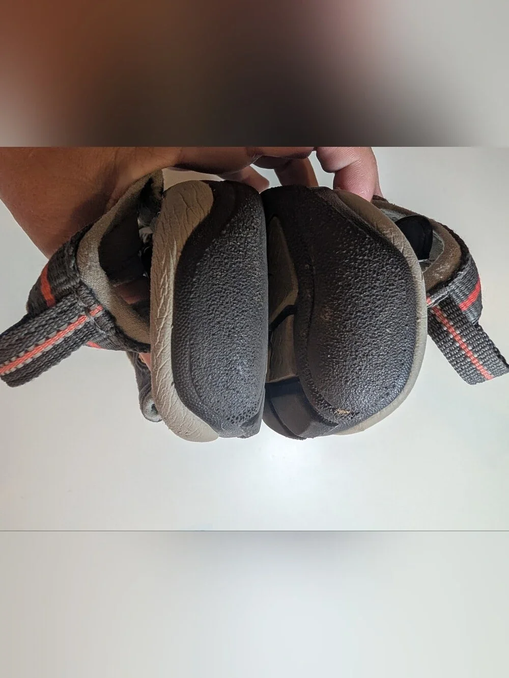 Keen Mens 10.5 Newport H2 Closed-Toe Sport Sandals in Gray with Orange Stripes